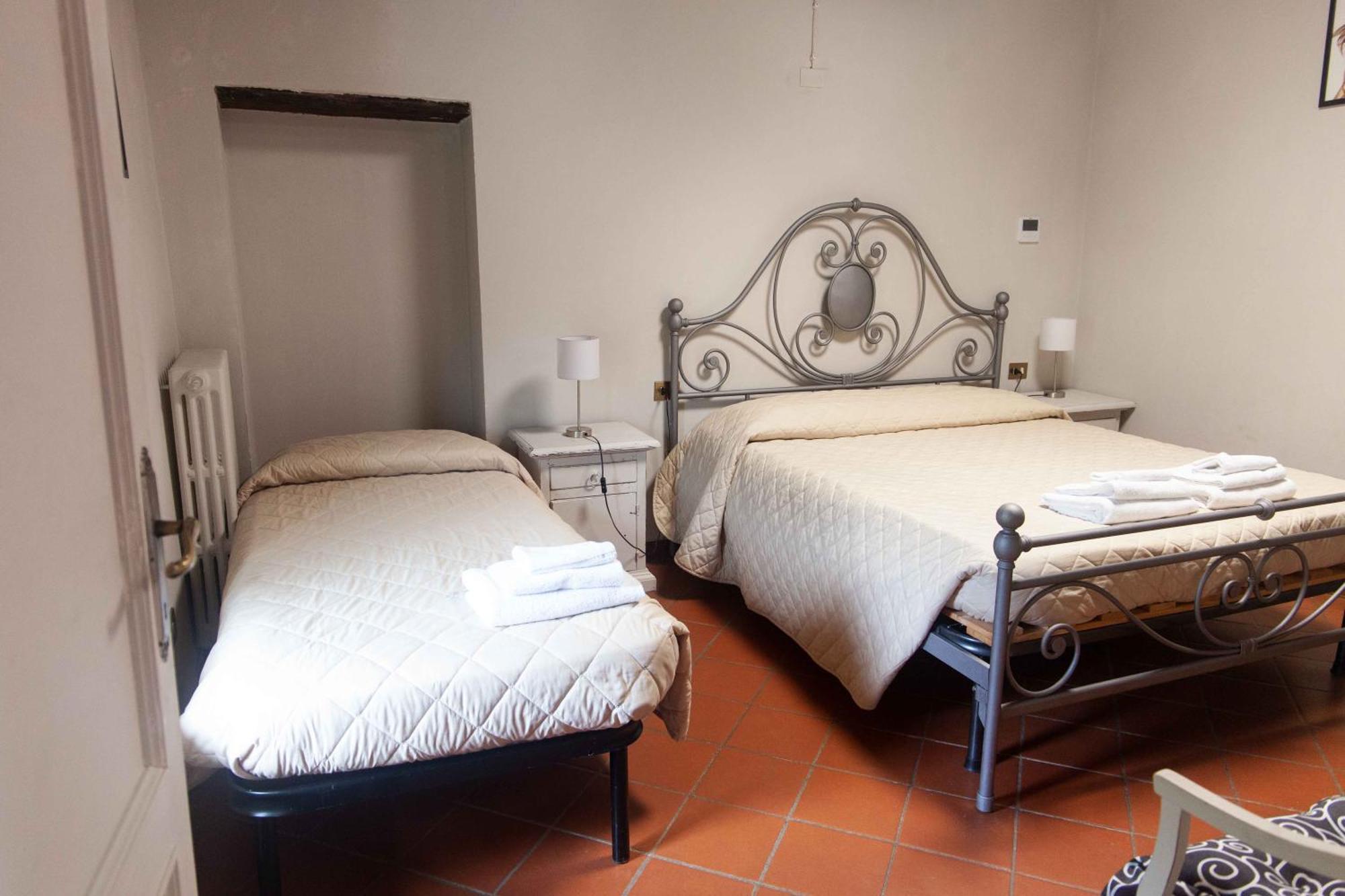 Bed And Breakfast Villa Torre Degli Onesti Apartments Lucca Exterior photo