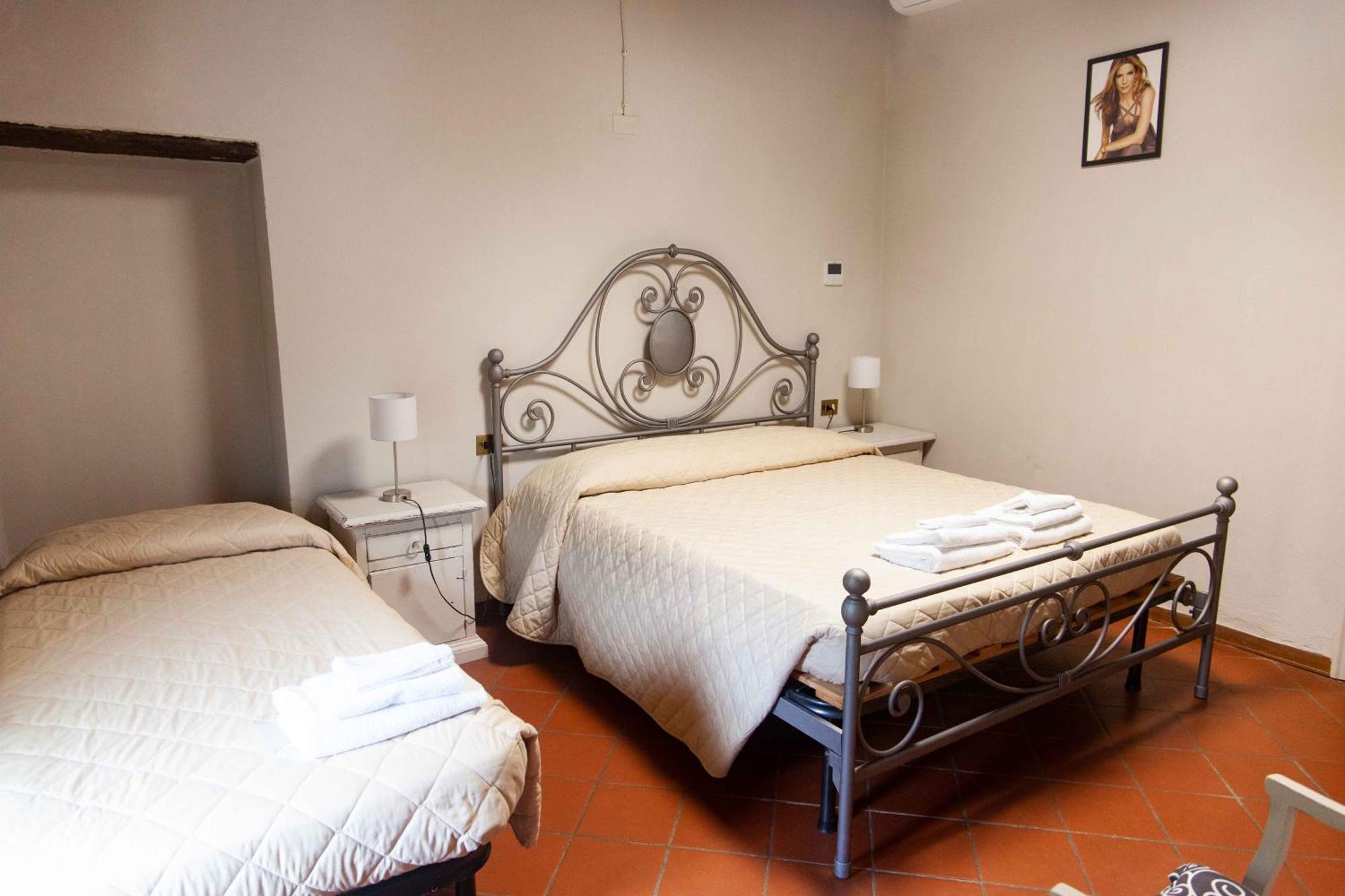Bed And Breakfast Villa Torre Degli Onesti Apartments Lucca Exterior photo